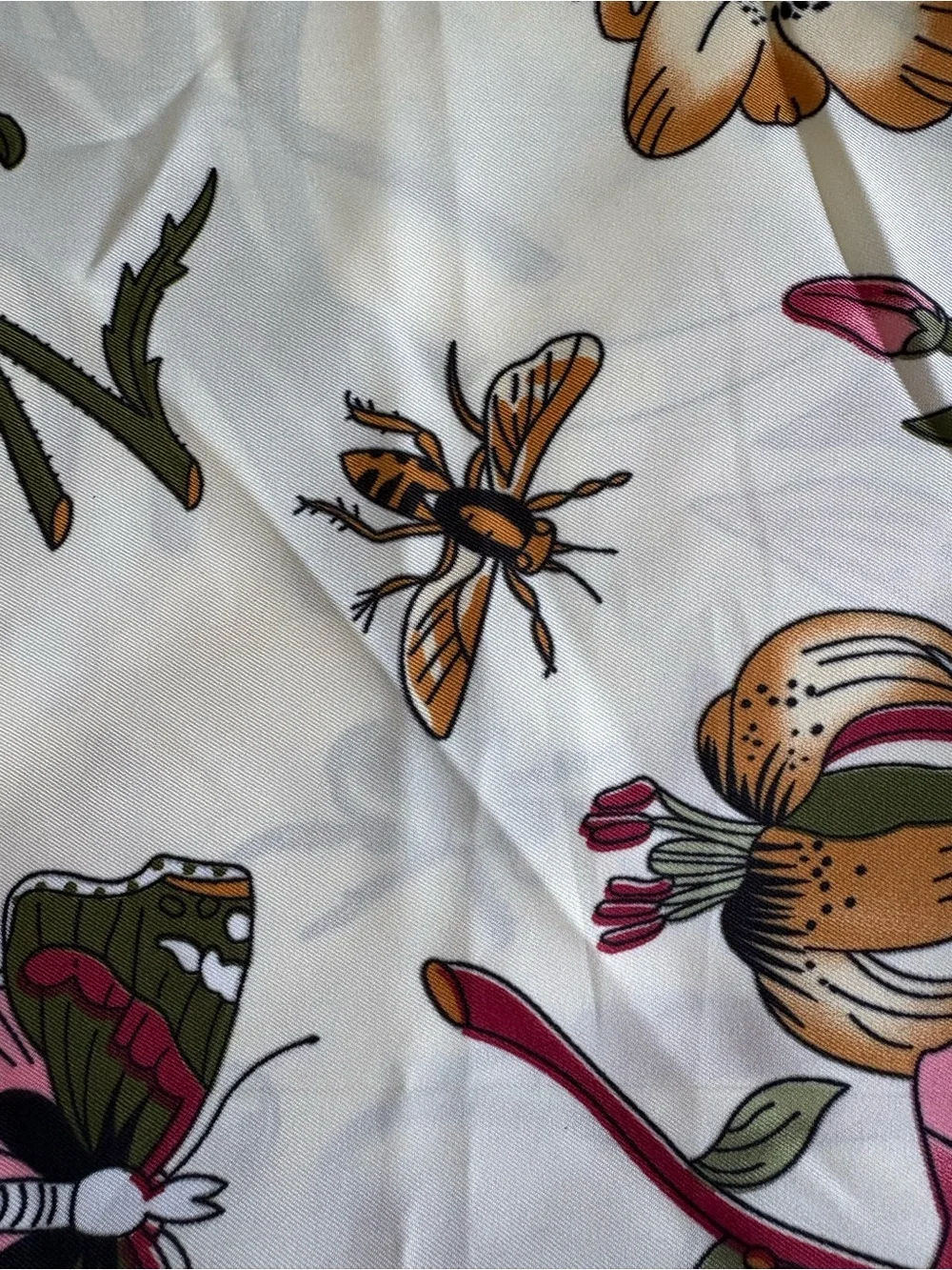 The Unbranded Brand lightweight ivory